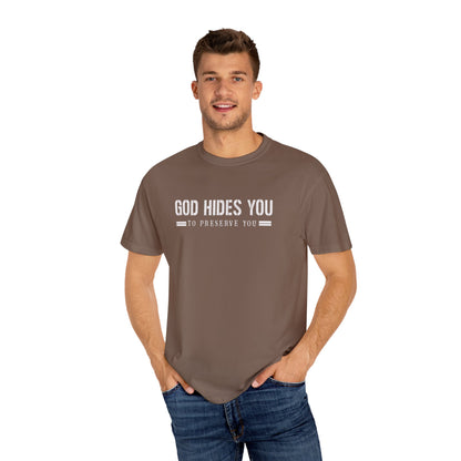 GOD HIDES  T-shirt - NZC Apparel: Nashz Couture